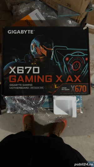 Placă de bază Gigabyte X670 GAMING X AX, Socket AM5, DDR5, Wi-Fi 6E