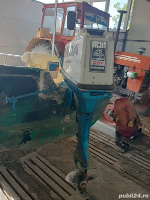 barcă cu motor honda de 10 cp 4 timpi