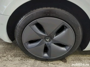 Tesla Model 3 - Ca noua! - imagine 8