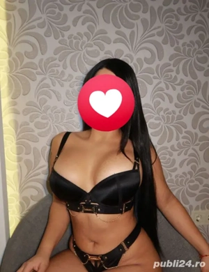 Mihaela , azi la tine în oras - imagine 2