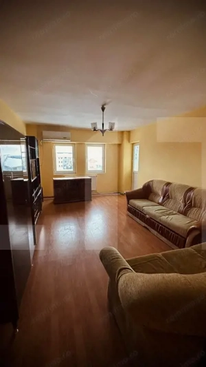 Apartament 4 camere, 100 mp, zona Alfa