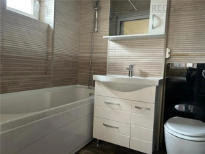 Apartament premium 3 camere, living generos, renovat, Centrul Civic Brasov - imagine 17