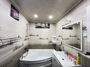 Apartament 3 camere, 52 mp – zonă centrală Botoșani - imagine 5