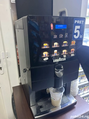 vand aparat de cafea LAVAZZA CAPSULE