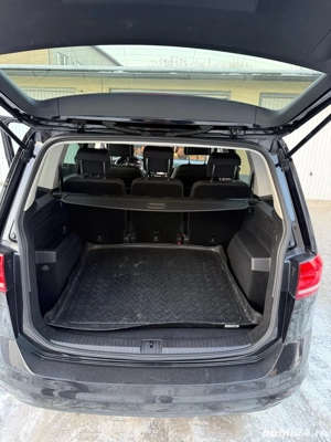 vw touran 1,6dsl negru 2016 - imagine 3