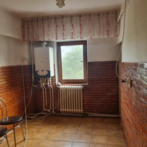 APARTAMENT DE VANZARE CU 3 CAMERE  - imagine 5