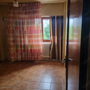 APARTAMENT DE VANZARE CU 3 CAMERE  - imagine 6