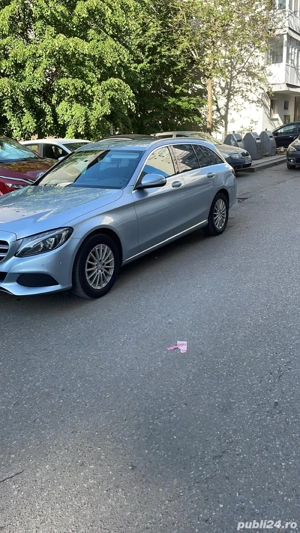 Se vinde Mercedes clase C 