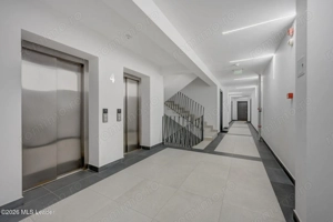 Apartament 2 camere cu vedere la lac in GranVia LakeView - imagine 12