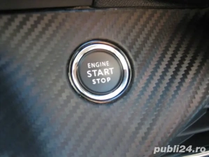 Peugeot 2008 1.2 PURE TECH 131 CP 2020 ALLURE,Led,Piele,Navi 3D,Touch,Climatronic,Camera,Jante 17". - imagine 14