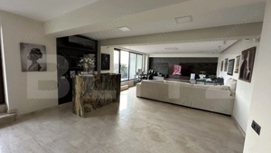 Penthouse superb de 129 mp, cu terasa de 140 mp, zona Nufarul