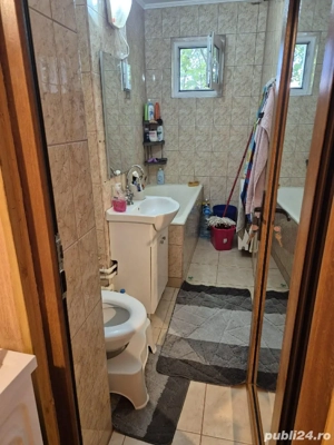 Vand apartament 2 camere - imagine 5