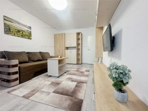 Garsoniera spatioasa | parcare | Sanpetru