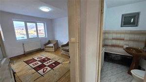 Apartament 3 camere  Suceava Molid De Vanzare! - imagine 10