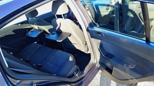 Volkswagen Golf 6 Exclusive (se parcheaza singură). Import Germania 2025. Primul propietar Romania. - imagine 4