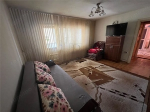 DAMBOVITA - 2 Camere - Etaj intermediar - Centrala proprie