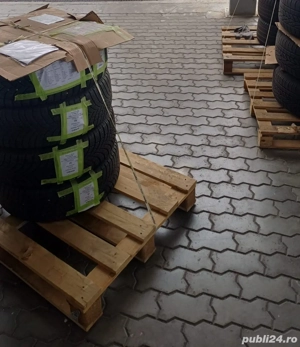 Set anvelope de iarnă Bridgestone BLIZZAK LM005 205/55 R16