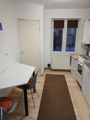 Închiriez apartament cu 2 camere, mobilat, decomandat, parter,cu centrală termică,zona CORINA-TUDOR - imagine 6