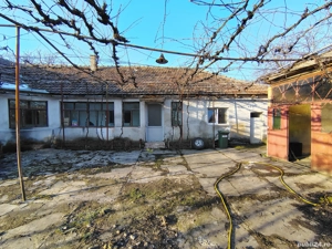 Vând casă în localitatea Horia  - imagine 2