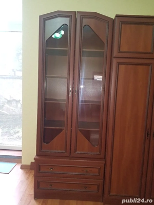 Vand 3 corpuri living, 100 lei