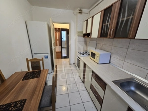 Apartament 3 camere - Zona Cireșica - imagine 5