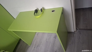 Vând masă de birou 