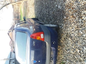 Vand dacia logan dezmembrez 