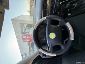 Vand golf 4 masina este buna functioneaza pret negociabil - imagine 2