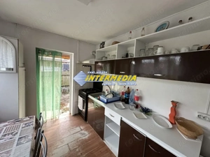 OKAZIE ! Casa cu Magazie 99 mp. Teren 570 mp. Alba Zona Arex toate utilitati