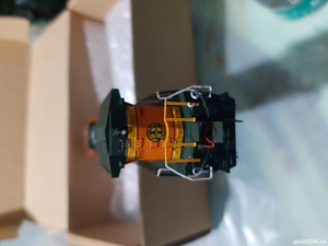 vând carcasă trenuleț  - imagine 2