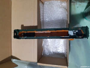 vând carcasă trenuleț  - imagine 3