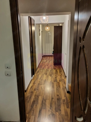 Apartament 3 camere de vanzare in Busteni 5 min partia Kalinderu - imagine 2
