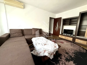 Apartament cu 3 camere, etajul 2, zona Girocului