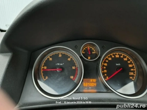 Opel Astra H GTC - imagine 5