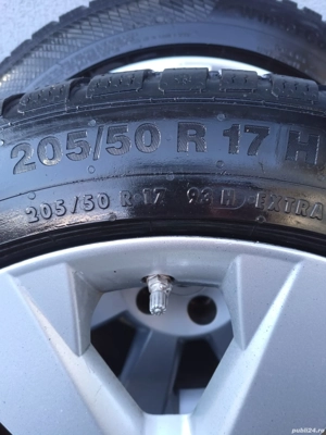   8. Genti aluminiu stare super la schimb pt doar  un set aceeași stare pt Opel Astra J - imagine 3