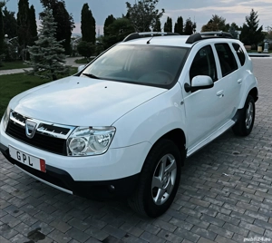 Dacia Duster 1.6 benzină și GPL An 2013 Navigatie - imagine 2