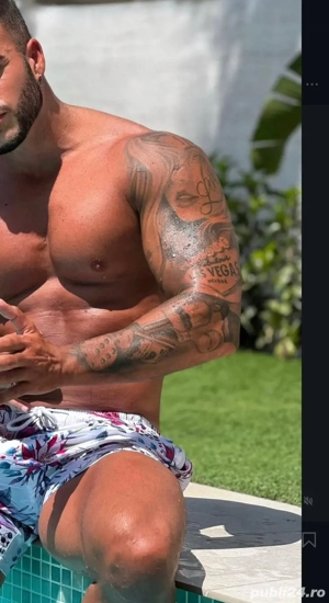 Exclusiv pentru doamne si domnisoare ( Dream body man)