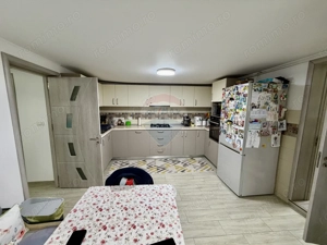 Casă / Vilă cu 4 camere de vânzare în zona Central - imagine 7