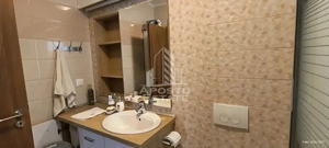 Apartament cu 3 camere, zona Braytim, Centrala Proprie - imagine 8