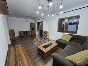 Casa individuala cu 4 camere, centrala proprie, loc de pearcare, Giroc