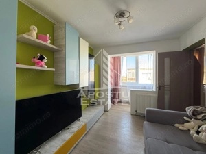 Apartament semidecomandat, 2 camere, centrala proprie,Sagului - imagine 4