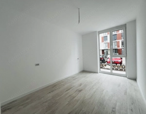 Apartament cu 2 camere si curte   -  Parter   -Zona Torontalului - imagine 3