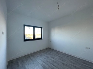 Duplex despartit prin camera tehnica - finisaje premium - imagine 5