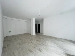 Apartament cu 2 camere si curte   -  Parter   -Zona Torontalului