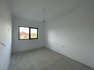 Duplex - 3dormitoare - 3 bai - | Ghiroda | - imagine 8