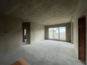 Duplex cu 3 camere foarte bine compartimentat |Moșnița Nouă| - imagine 2