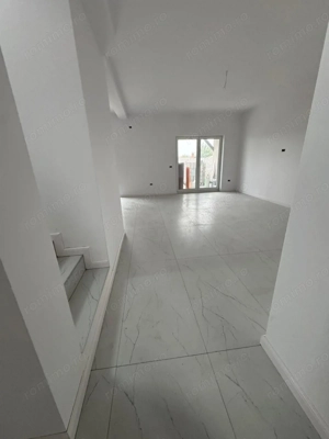 Duplex -5 camere-SUPER PRET-163.900€  | Remetea Mare | - imagine 2