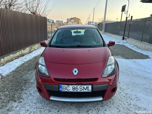 Renault Clio 3 An 2010 93700 km 