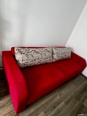 Vând canapea extensibila 3 locuri 
