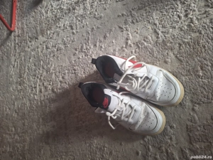 Adidași Nike nr 36